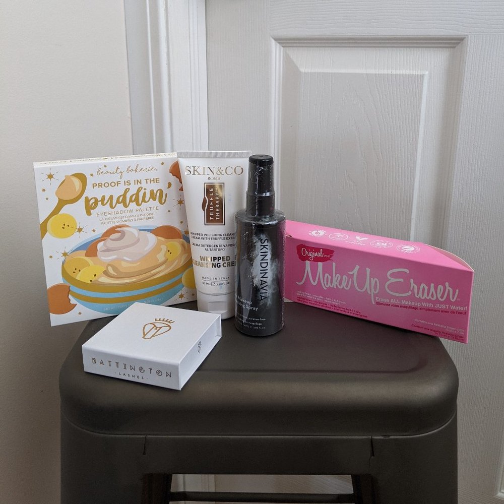 FabFitFun - Mixed Selection of Makeup Products